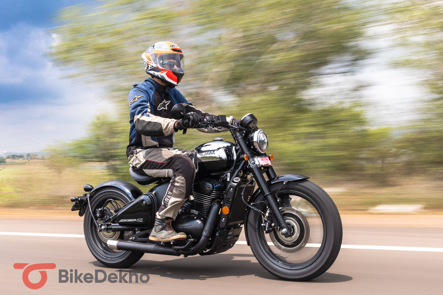 Jawa 42 Bobber Riding Side Profile