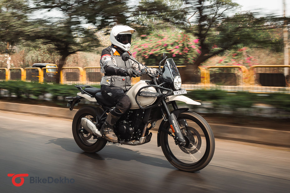 Royal Enfield Himalayan 450 Riding City Front-Three Fourth