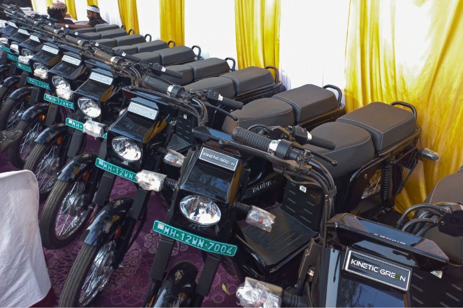 Kinetic Green E-Luna Delivery - BigBasket Fleet