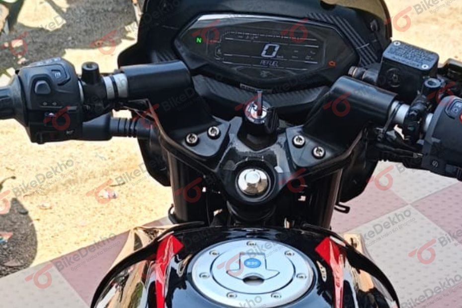 2024 Pulsar 125 new switchgear 2024 Pulsar 125 new switchgear
