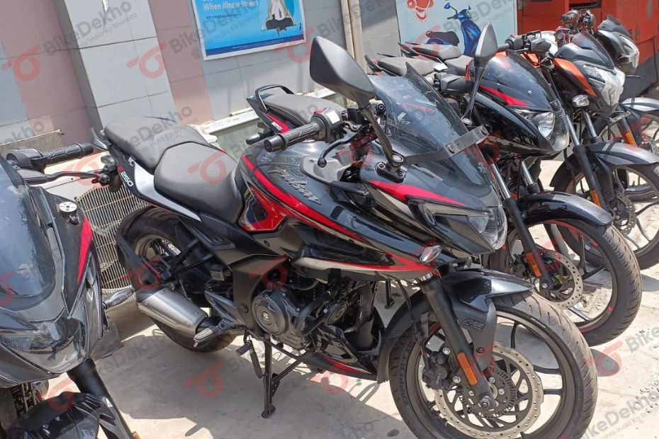 New Bajaj Pulsar F250 New Bajaj Pulsar F250