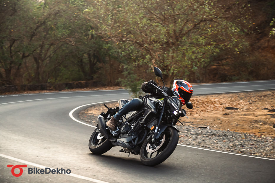 2024 Yamaha MT-03 Handling