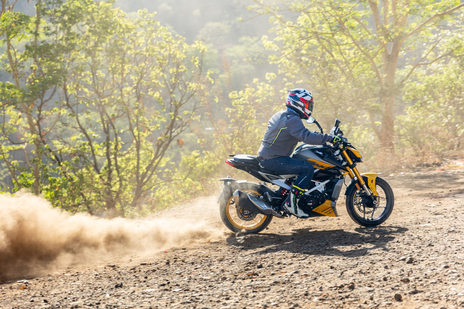 TVS Apache RTR 310 Suspension