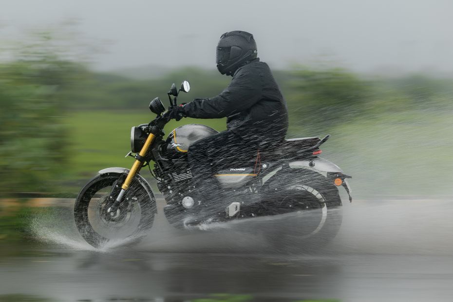 Top 10 Monsoon Riding Tips Top 10 Monsoon Riding Tips