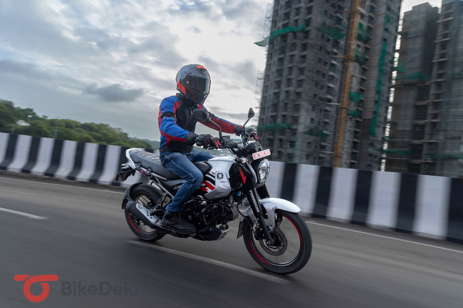 Bajaj Freedom 125 First Ride Review - Handling and Ride Quality Bajaj Freedom 125 First Ride Review - Handling and Ride Quality