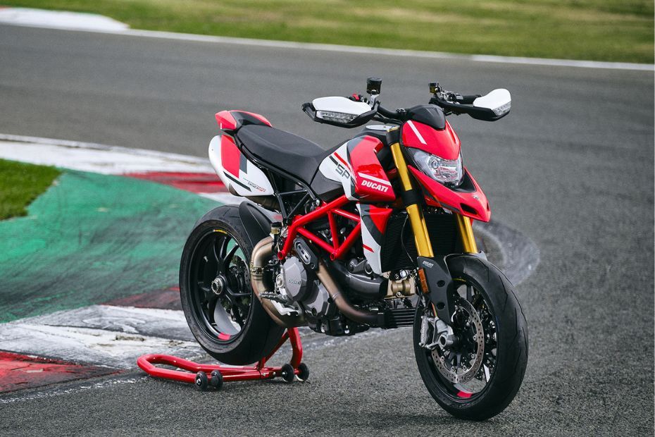 Ducati Hypermotard 950 SP Front Three Fourth
