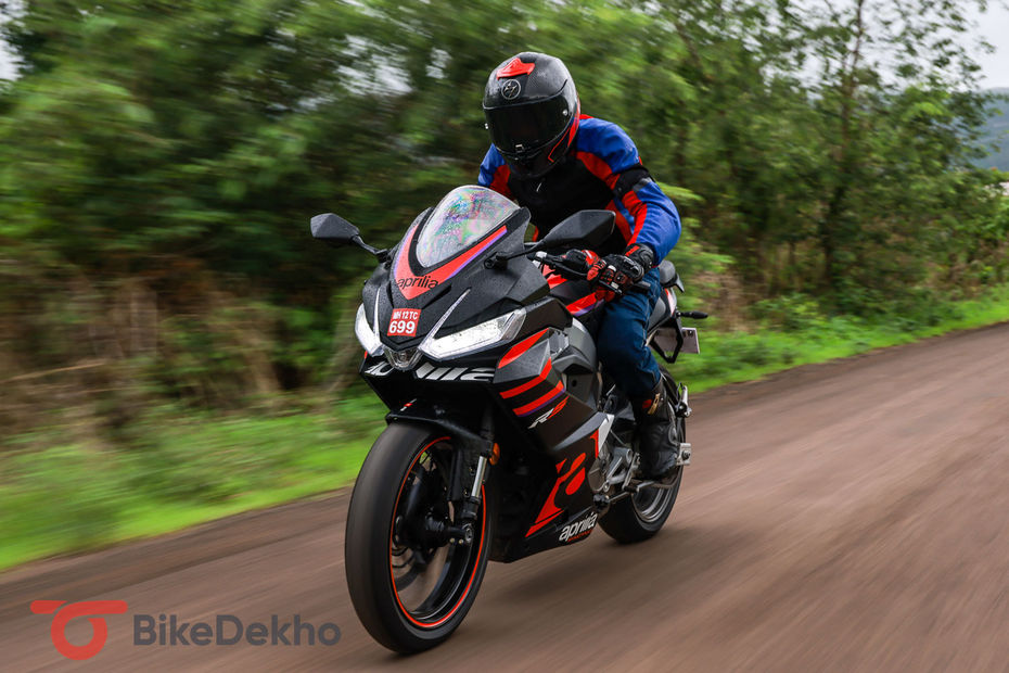 Aprilia RS 457 vs Yamaha R3: Which One To Buy?