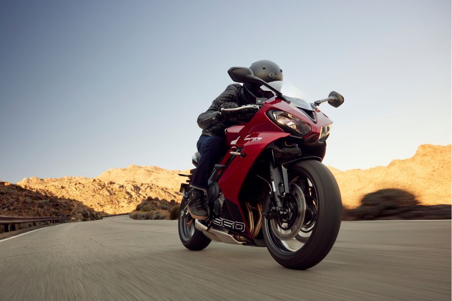 Triumph Daytona 660 Red Triumph Daytona 660 Red