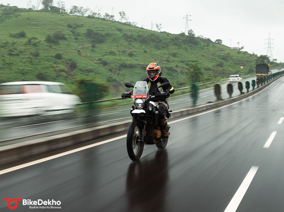 Jawa Yezdi Bike Service