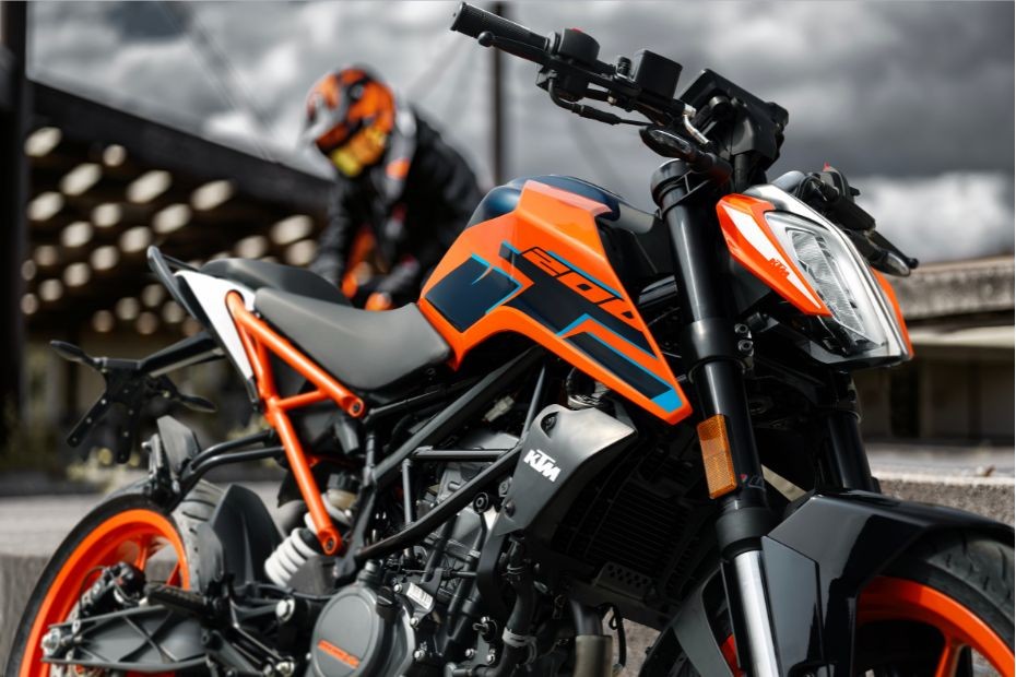BREAKING: 2024 KTM 200 Duke Launched At Rs 2.03 Lakh