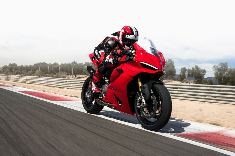Ducati Panigale V2