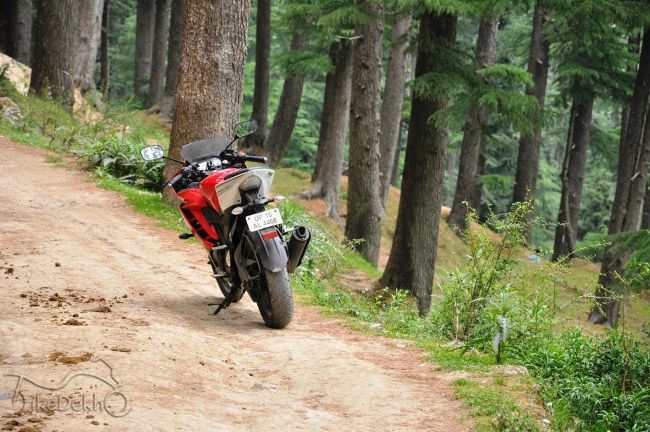 Yamaha R15