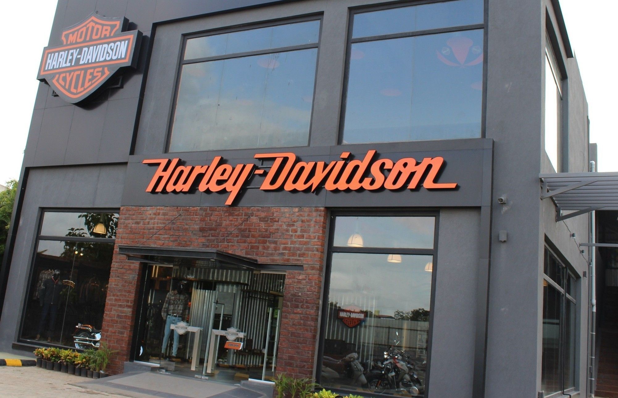 Harley Davidson new concept store