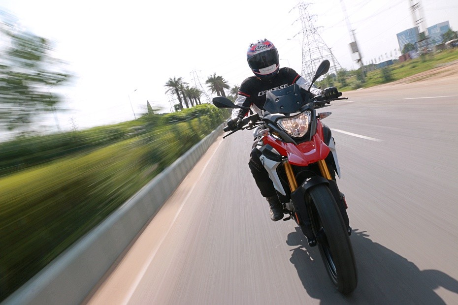 BMW G310 R and G 310 GS Road Test Review