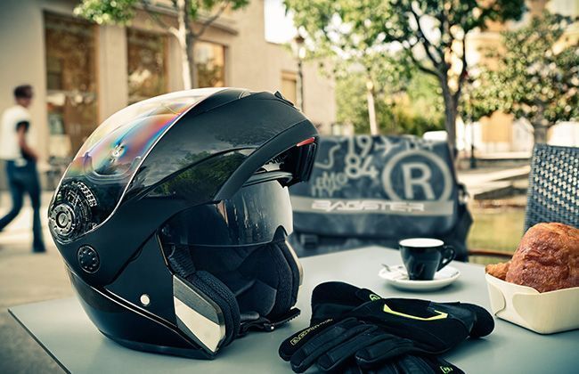 Helmets Mandatory for Pillion Riders in Maharashtra