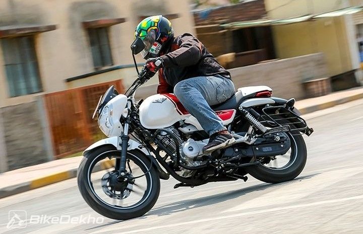 Best Bikes of 2016: Bajaj V15