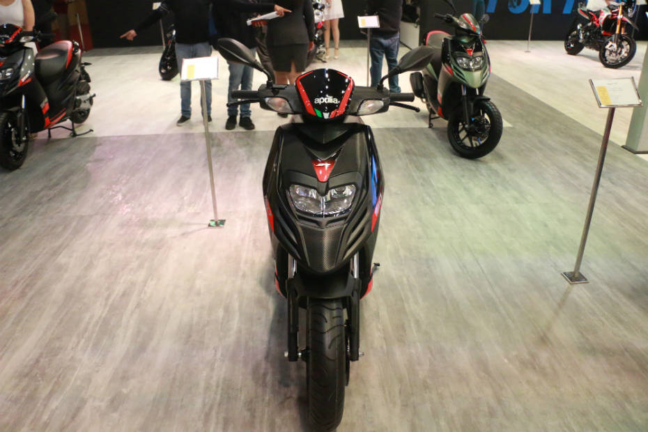 Aprilia Launches 2019 SR 150 Scooter Range