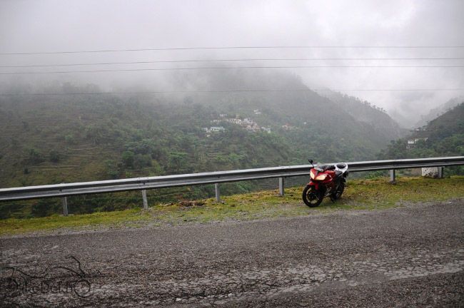 Yamaha R15