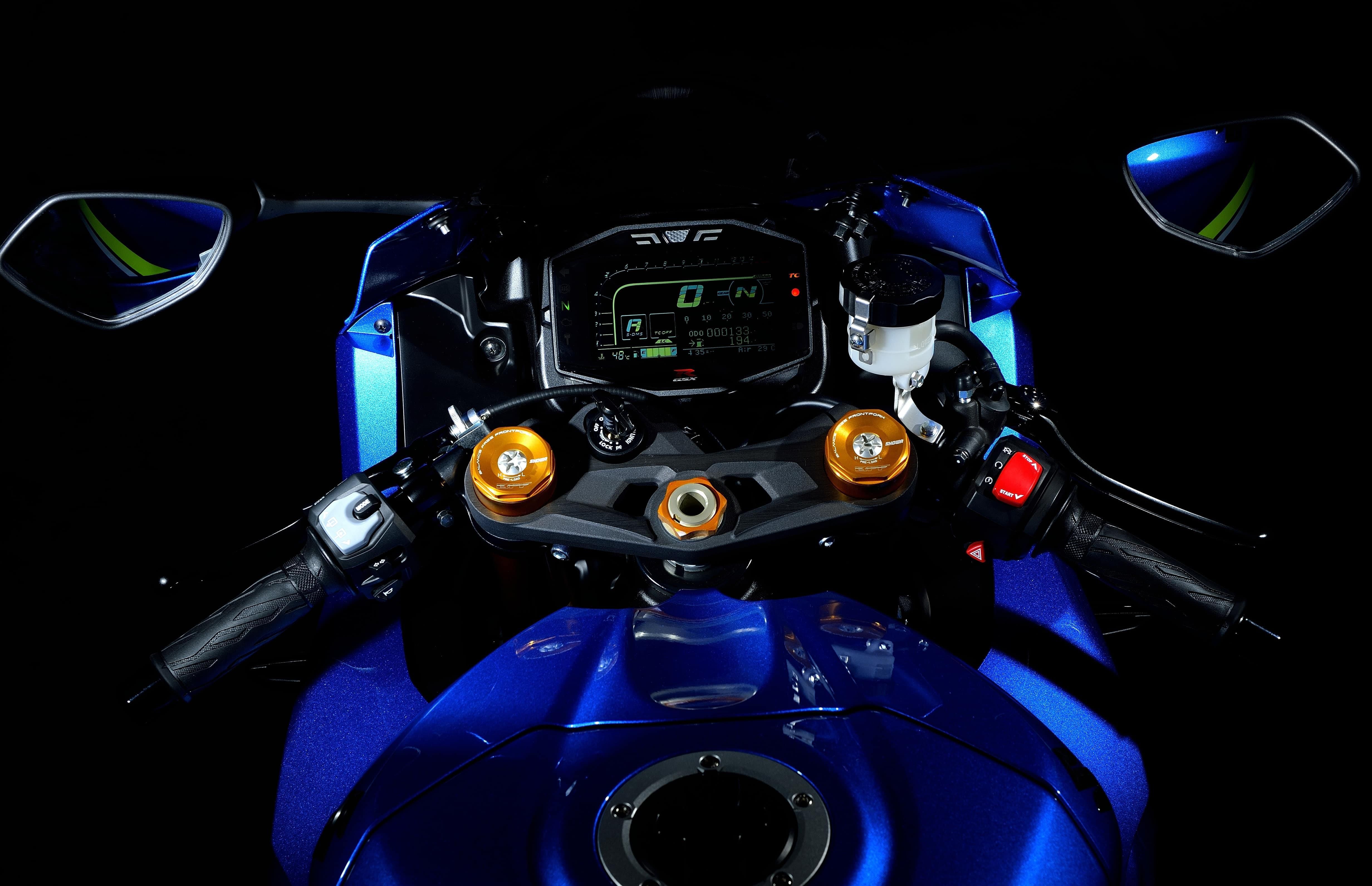 5 Things You Need To Know About The 2017 Suzuki GSX-R1000