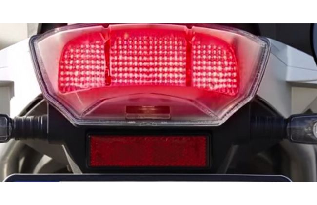 BMW Motorrad Introduces Dynamic Braking Lights [Video Inside] | BikeDekho