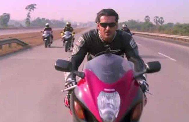 Dhoom best sale bike rate