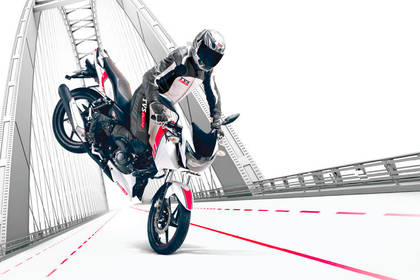 tvs apache rtr 160 racing