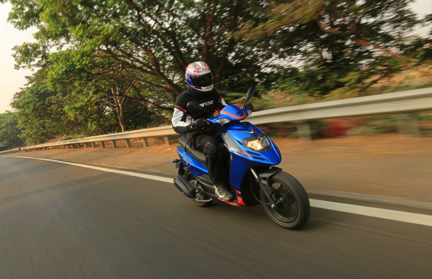 Suzuki Burgman Street vs Vespa SXL 125 vs Aprilia 125 vs Honda Grazia 125 vs TVS Ntorq 125 : Spec Comparo