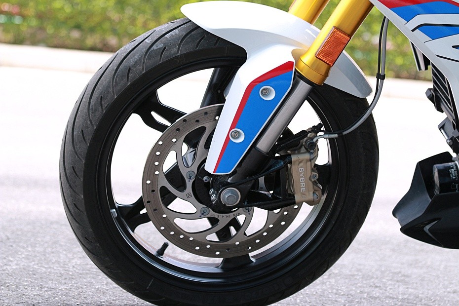 BMW G310 R and G 310 GS Road Test Review