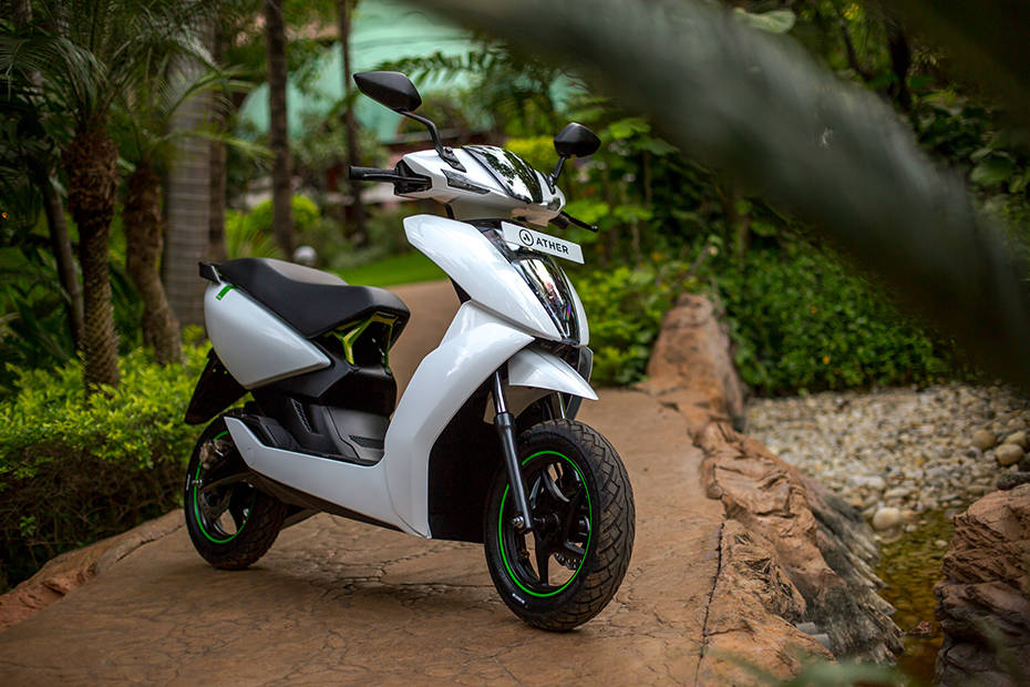 Ather 450 Electric Scooter: First Ride Review | BikeDekho