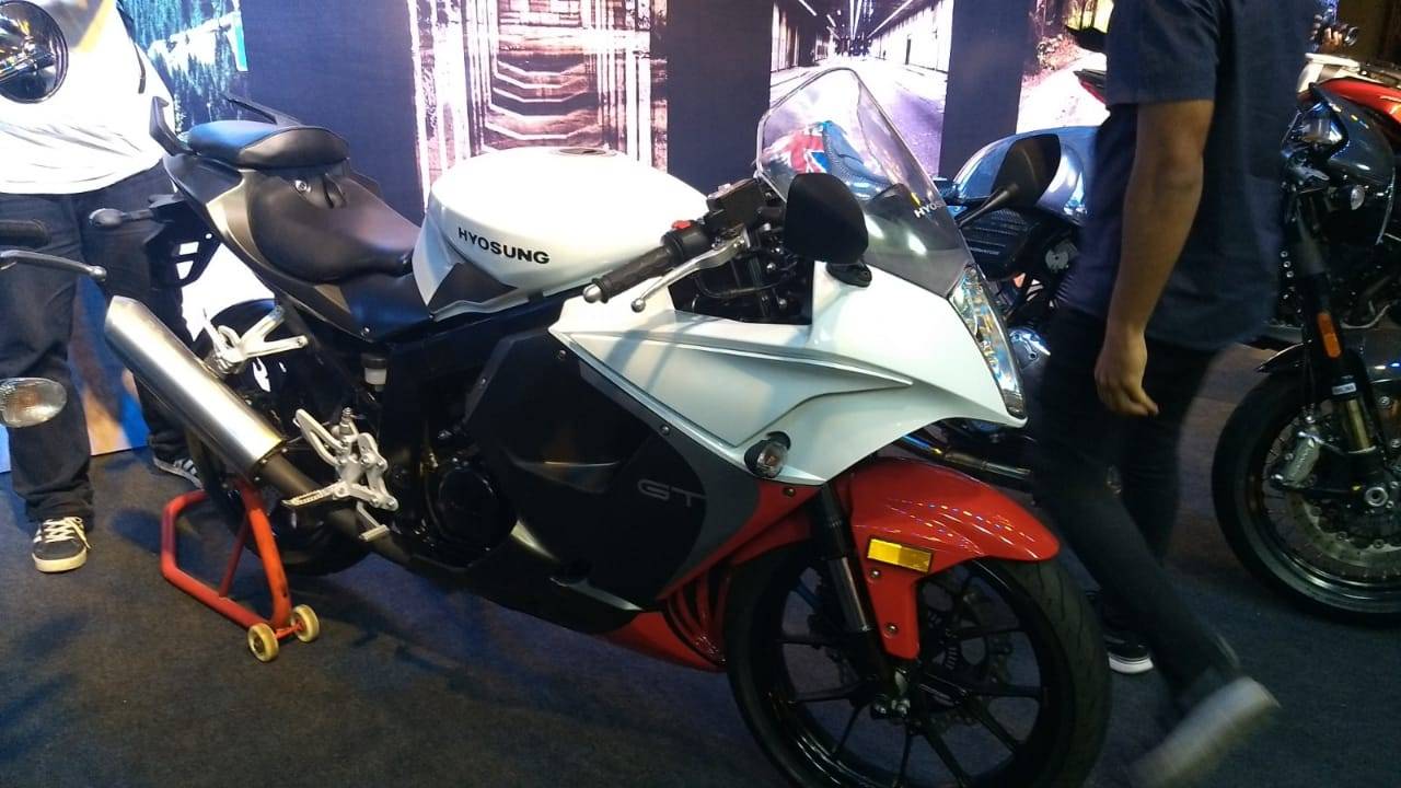 Kinetic Motoroyale Launches Three New Brands In India