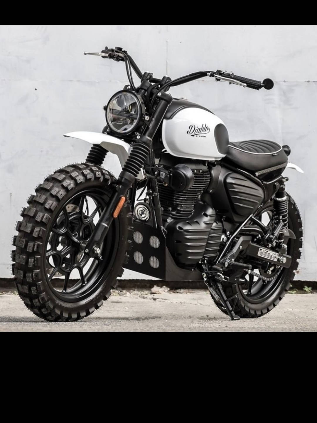 Royal Enfield Hunter 350 based Scrambler Looks Tough As Nails