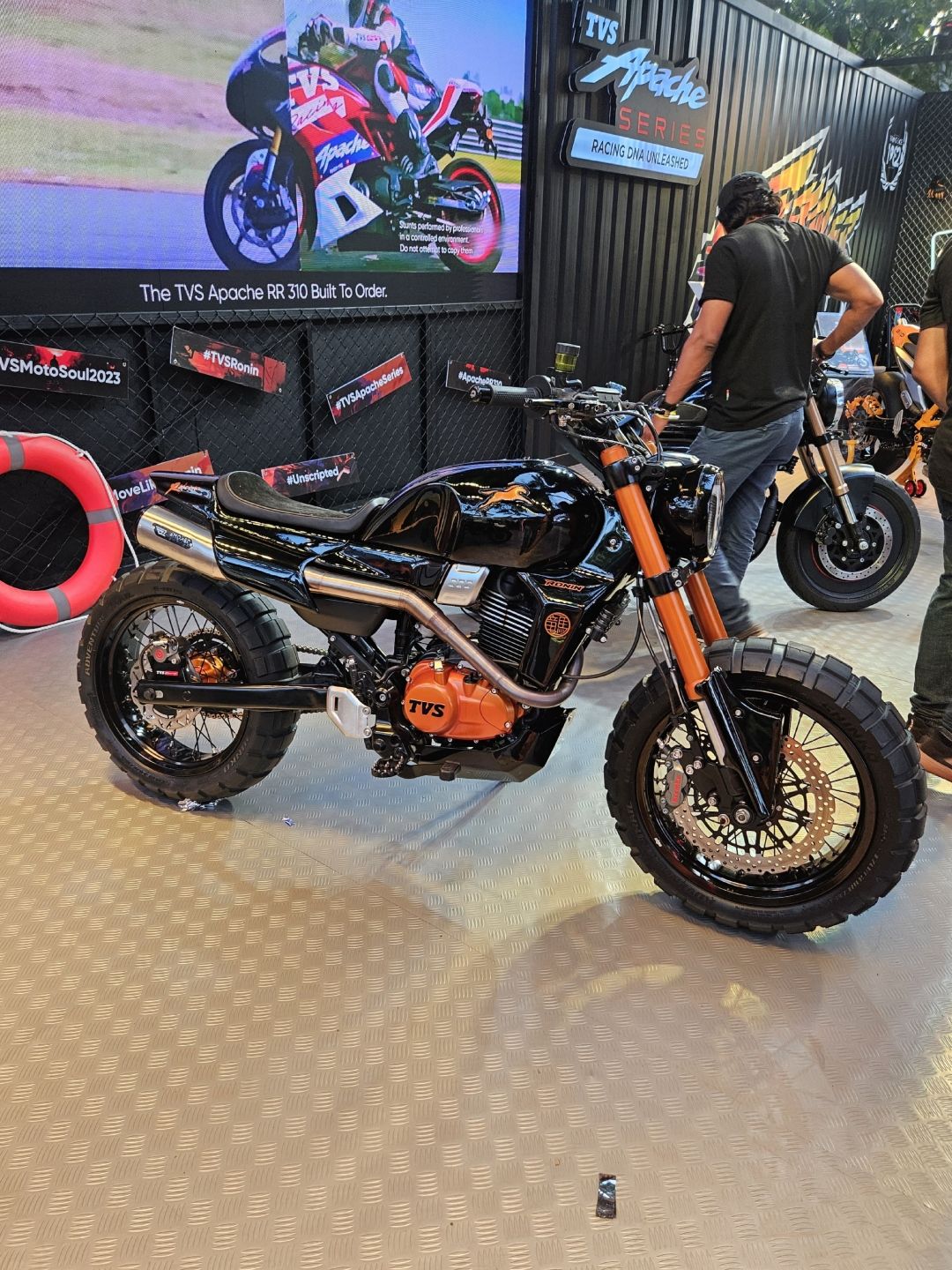 TVS MotoSoul 2023 sees 7 custom bikes and Alpinestar co-branded TVS riding  gear